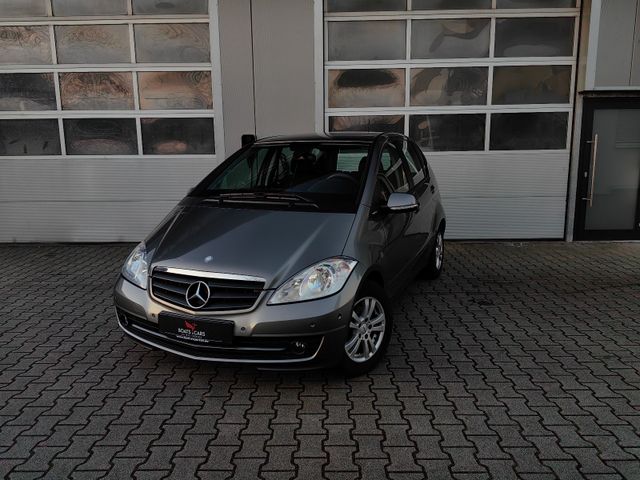 Mercedes-Benz A -Klasse NAVI|SHZ|PDC|SCHECKHEFT|SERVICE NEU