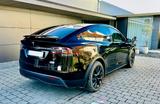 Tesla Model X Tri-Motor Allradantrieb Plaid 1. Hand - Tesla Model X: Plaid