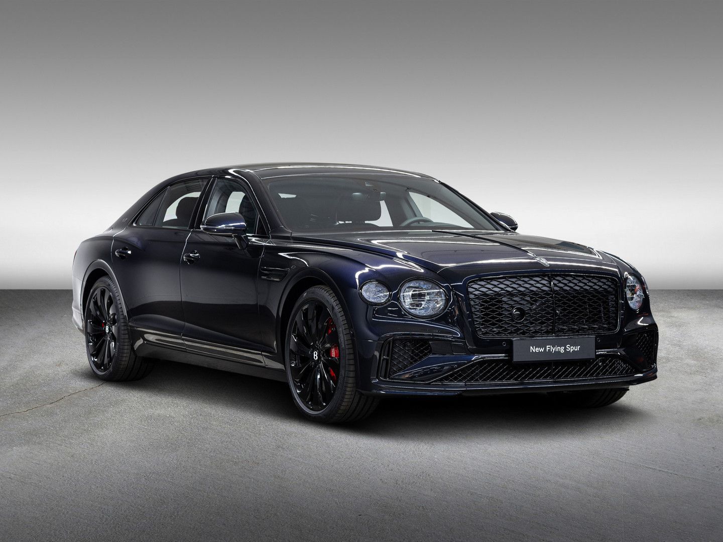 Bentley Flying Spur Black Edition V8 Hybrid |Limited Edi imagem 3