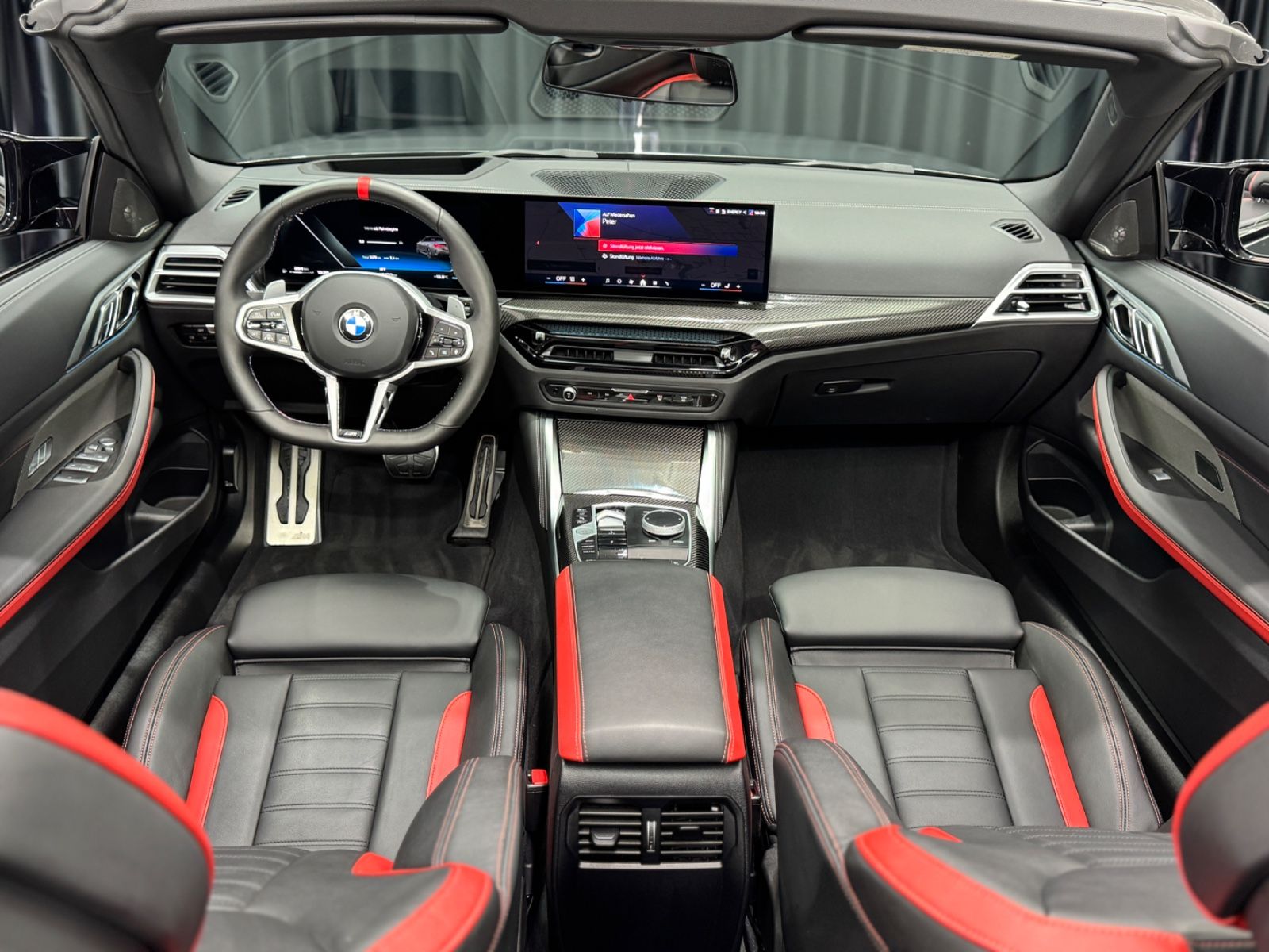 Fahrzeugabbildung BMW M440i Cabrio xDrive|INDIVIDUAL|H&K|LEDER|FACELIF
