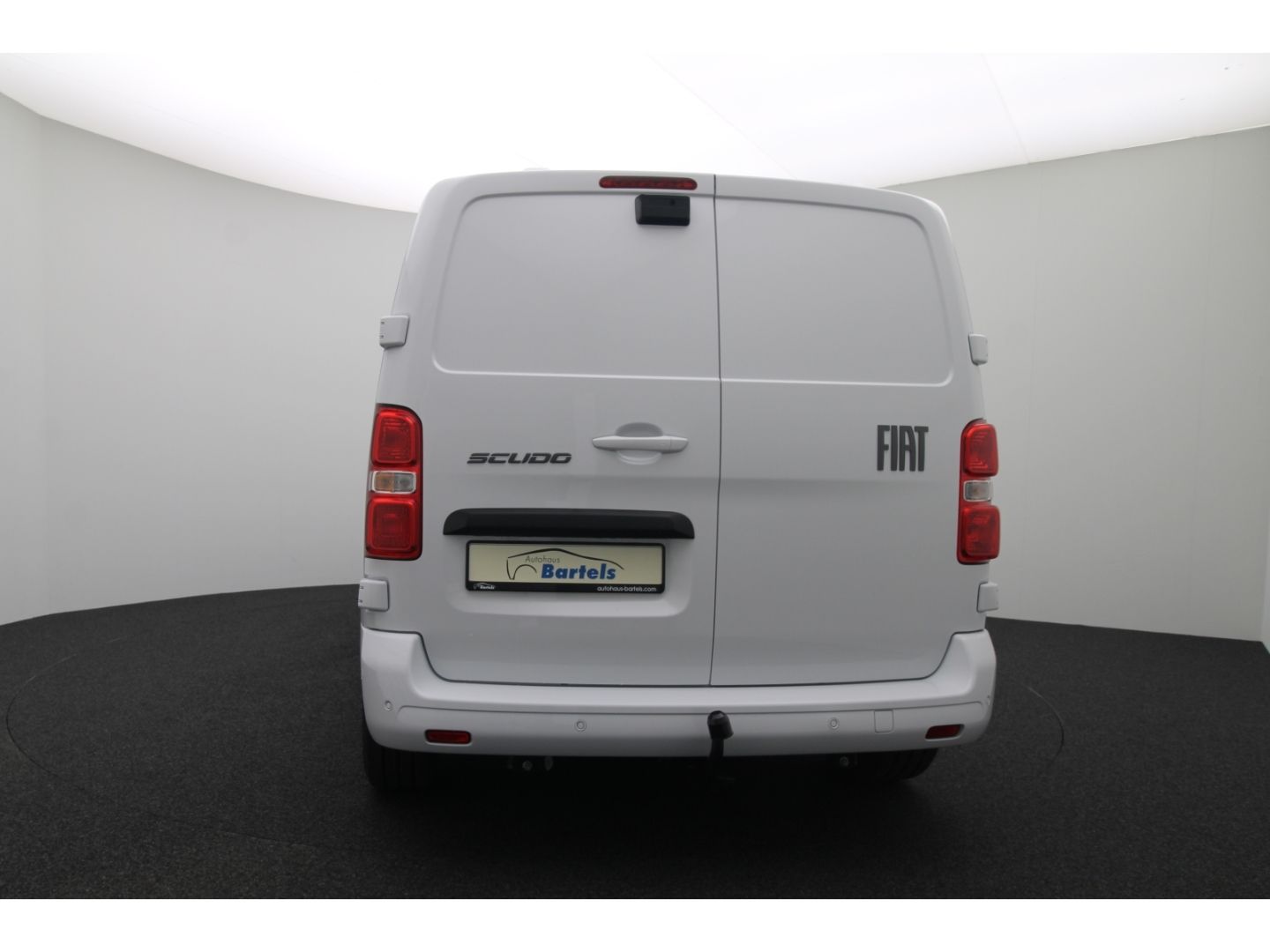 Fahrzeugabbildung Fiat Scudo L2 Multicab Basis Digitales Cockpit AHK