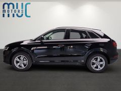 AUDI Q3 2.0 TDI quattro S tronic sport/Bose/AHK/DAB/