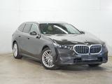 BMW 540d xDrive Touring - silberne BMW 540