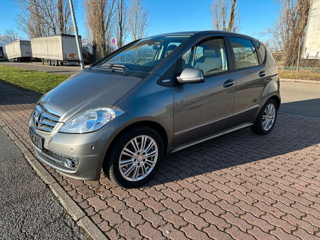 Mercedes-Benz A 180 Elegance *Automatik*PDC*AHK*TÜV-Neu*