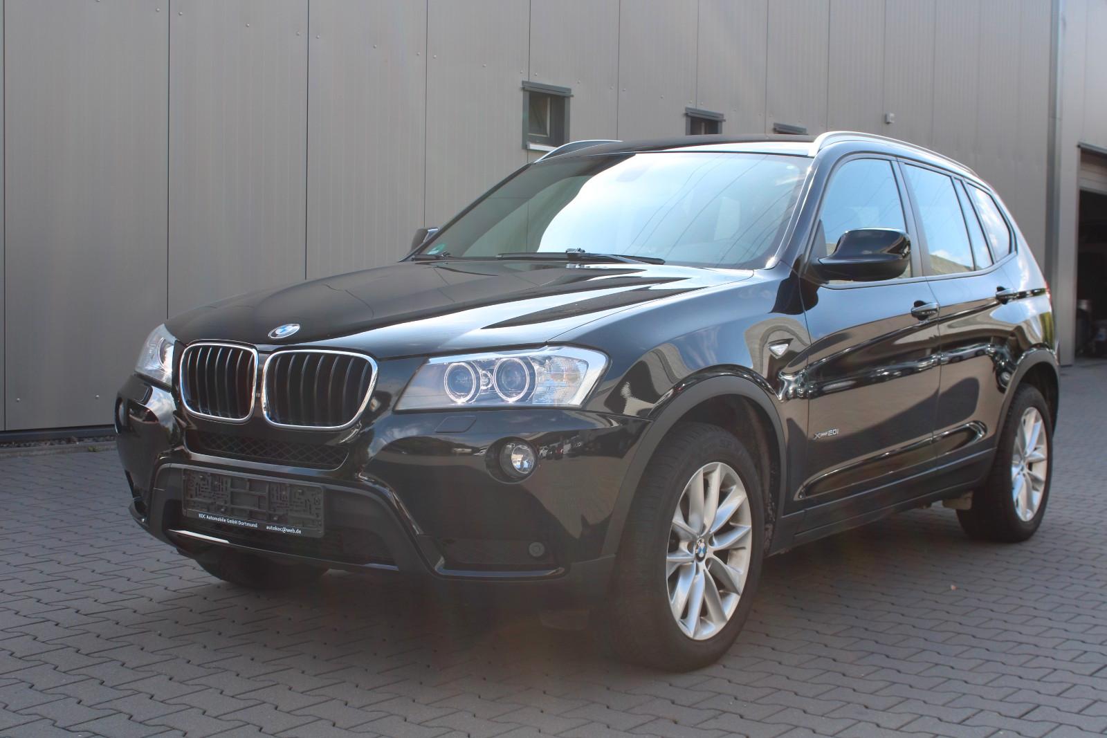 BMW X3 xDrive 20i Aus 1.Hand/Xenon/Navi/SHZ/PDC