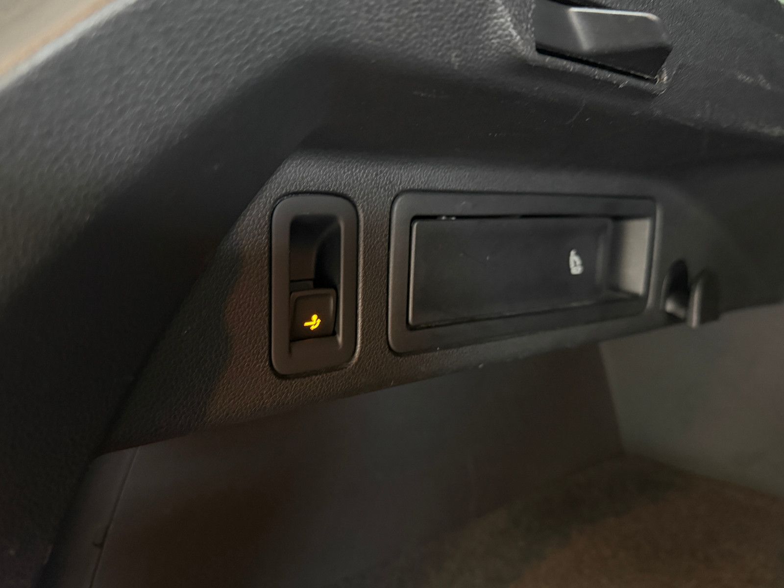 Fahrzeugabbildung Volkswagen Tiguan Highline /VIRTUAL/PANO/MEMORY/HUD/KAMERA