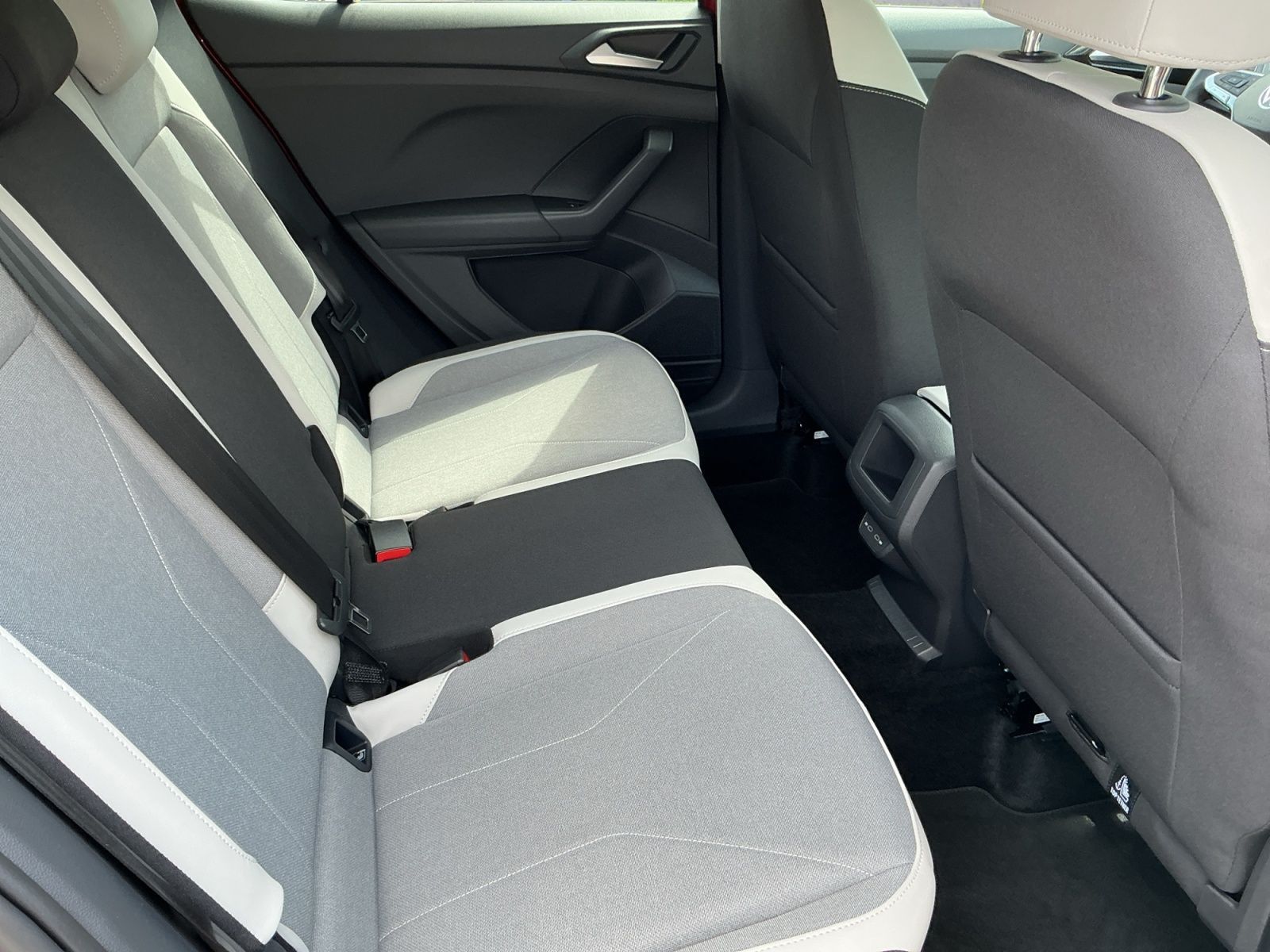 Volkswagen T-Cross - Bild 16