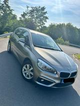 BMW 218 Active Tourer Automatik - BMW 2er Reihe in Dresden