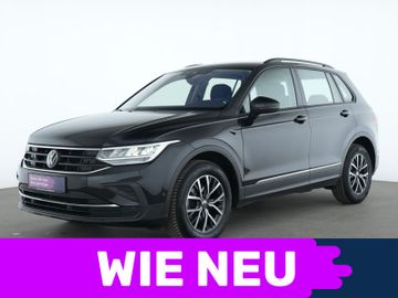 Volkswagen Tiguan - 1
