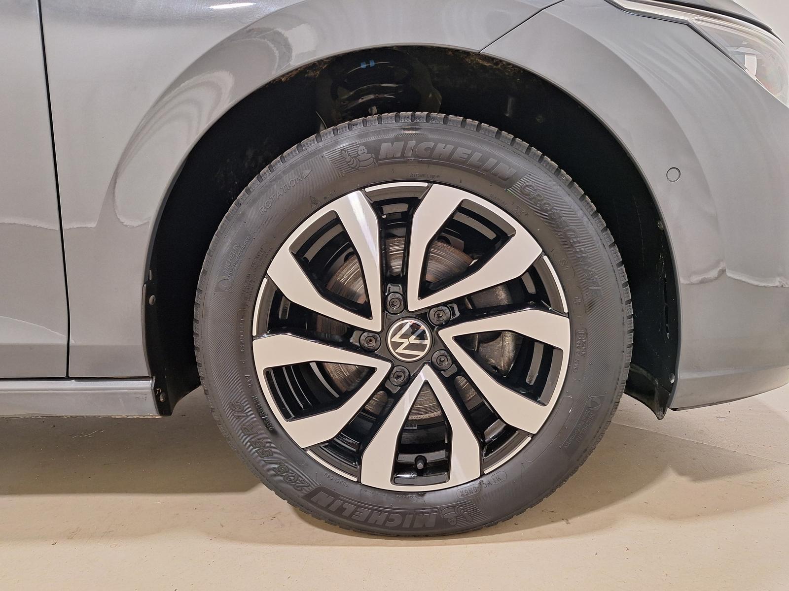 Volkswagen Golf 1.5 TSI Active IQ-Drive Standhzg. 5J.Garant, миниатюра 10