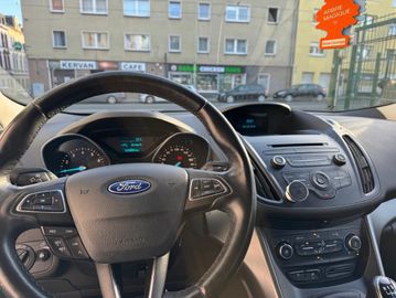 Ford Kuga - 11