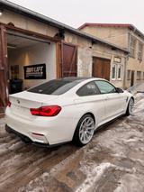 BMW M4 Individual | Top gepflegt | Vollleder - BMW M4 mit Benzin-Antrieb: Sportwagen, Automatik