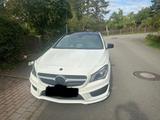 Mercedes-Benz CLA 180 Shooting Brake -