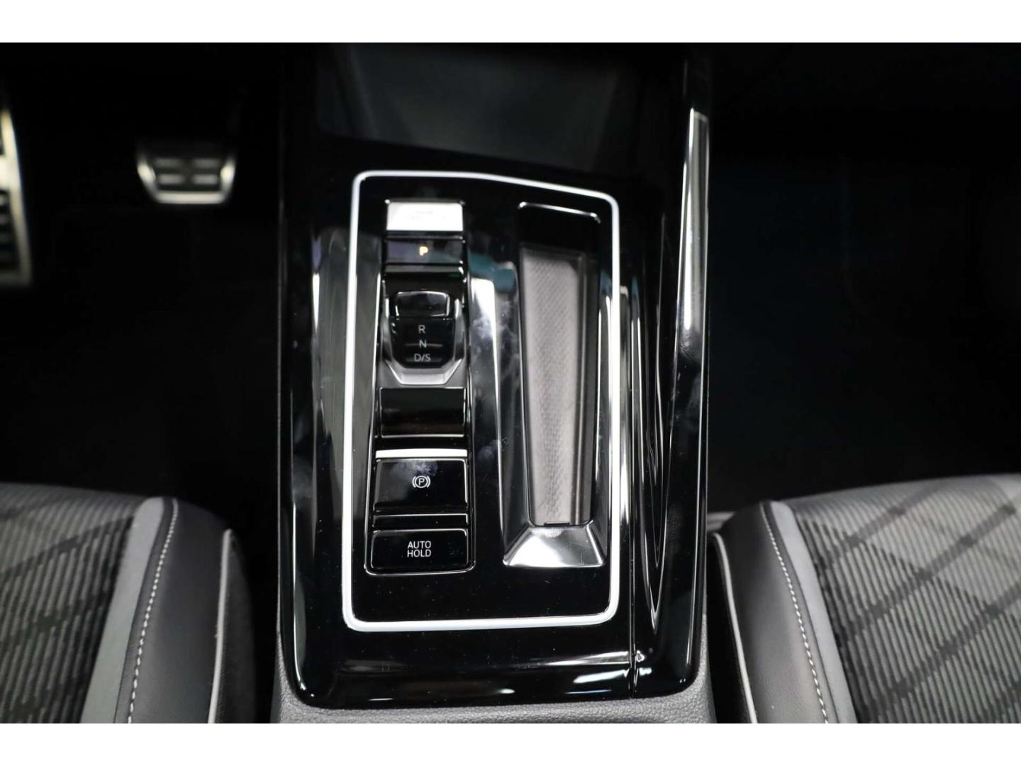 Volkswagen Golf Variant 1.5 eTSI R-Line DSG AHK/P-Dach/Matr, миниатюра 13