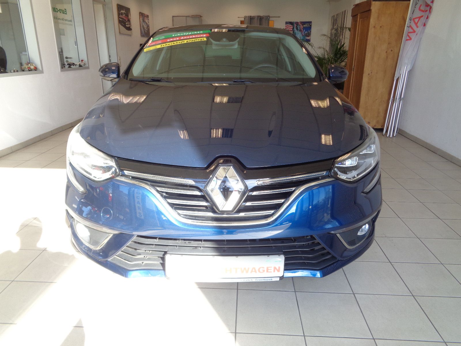 Fahrzeugabbildung Renault Megane ENERGY TCe 130  Head-Up/ LED / NAVI /