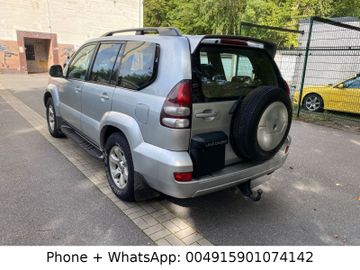 Toyota Land Cruiser - 4