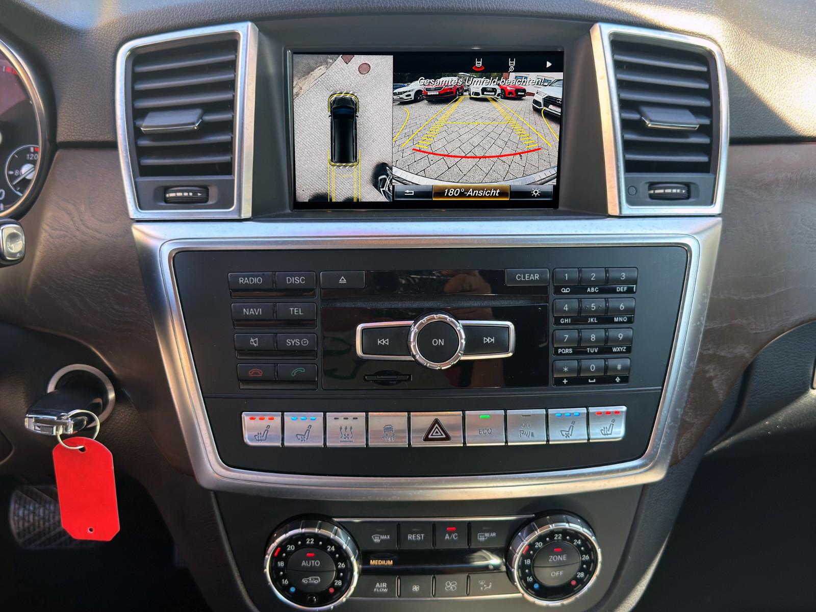 Mercedes-Benz ML 350CDI V6 4MATIC*Leder*Bi-Xenon*360°*Schieb.*