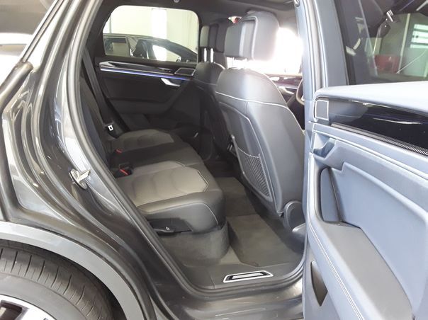 Volkswagen Touareg - Bild 6
