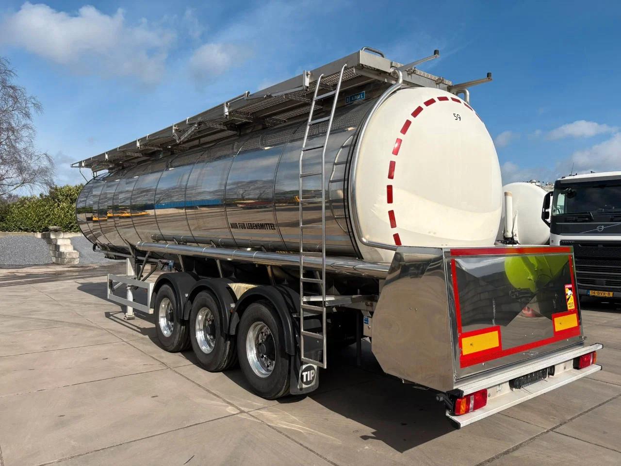 Feldbinder Tankoplegger 34000L 3 kamers FOOD VERHUUR / RENT