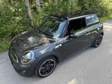 MINI COOPER_S Mini Cooper S - MINI MINI aus 2013
