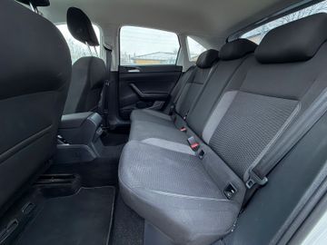 Volkswagen Taigo - 11
