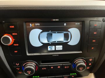 BMW 318i  Touring *NAVI*KLIMA*TEMPOMAT*>SZHZ*