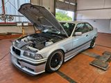 BMW E36 320i Coupe - BMW 320: Coupé, E36 320i