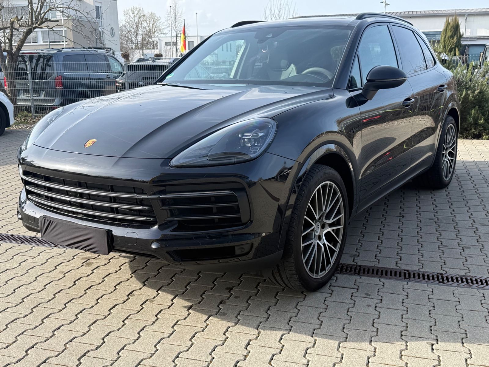 PORSCHE Cayenne E-Hybrid Platinum Edition/BOSE