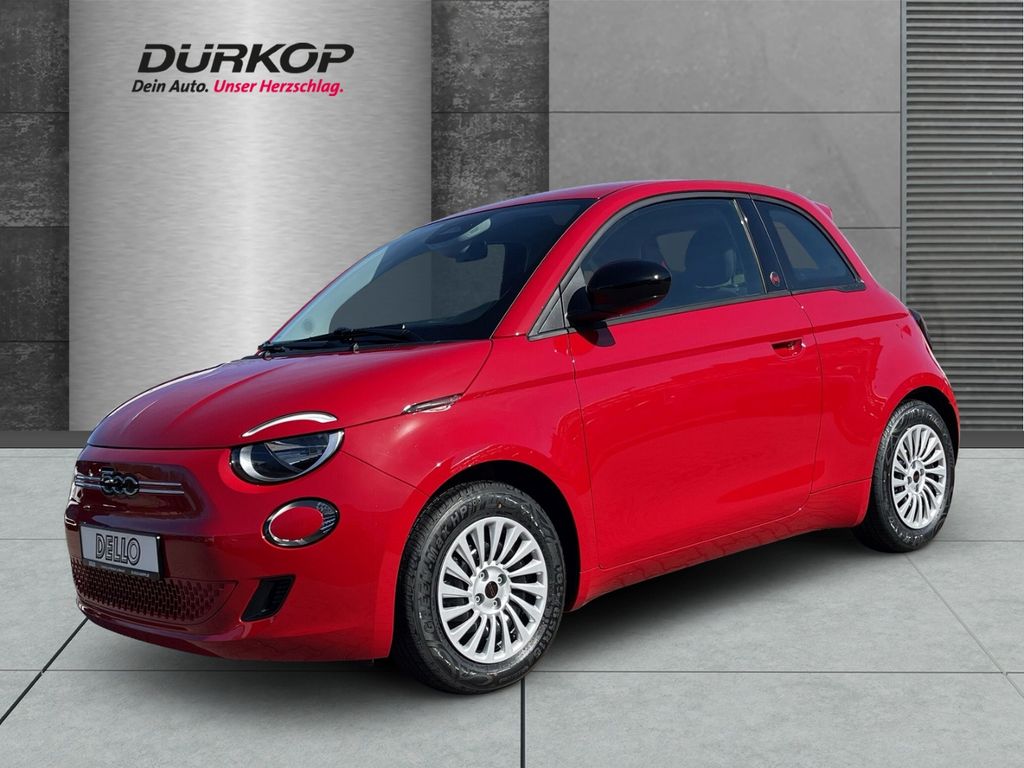 Fiat 500e RED Leasingaktion Rückfahrkamera Klimaautom