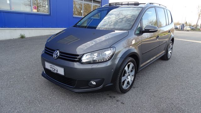 Volkswagen Touran Cross, DSG,Pano,7Sitzer,Parklenkassistent