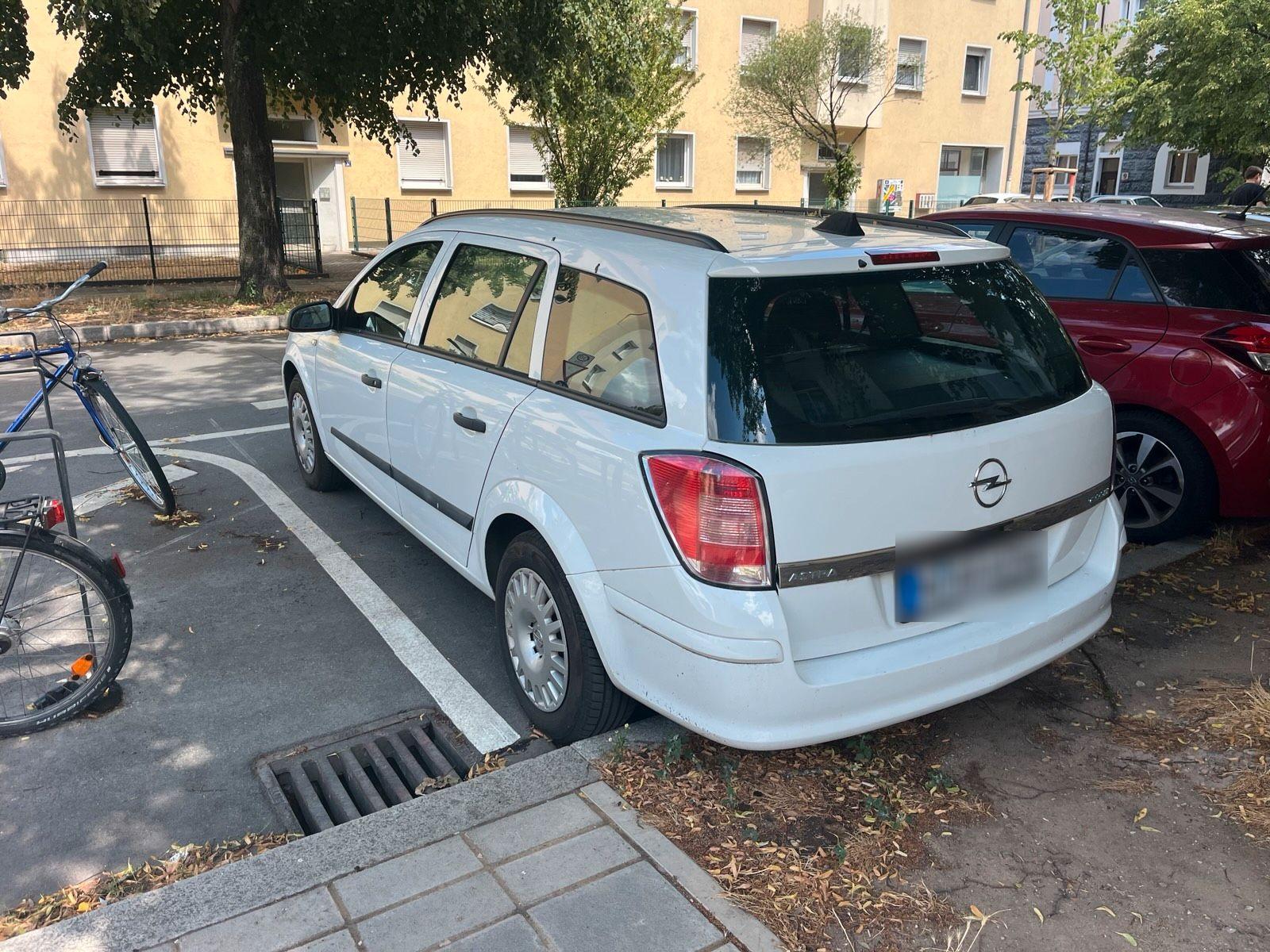 Opel Astra 2009 — photo 5