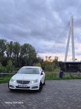 Mercedes-Benz E 220 CDI BlueEFFICIENCY ELEGANCE ELEGANCE - Mercedes-Benz E 220: Cdi Blueefficiency