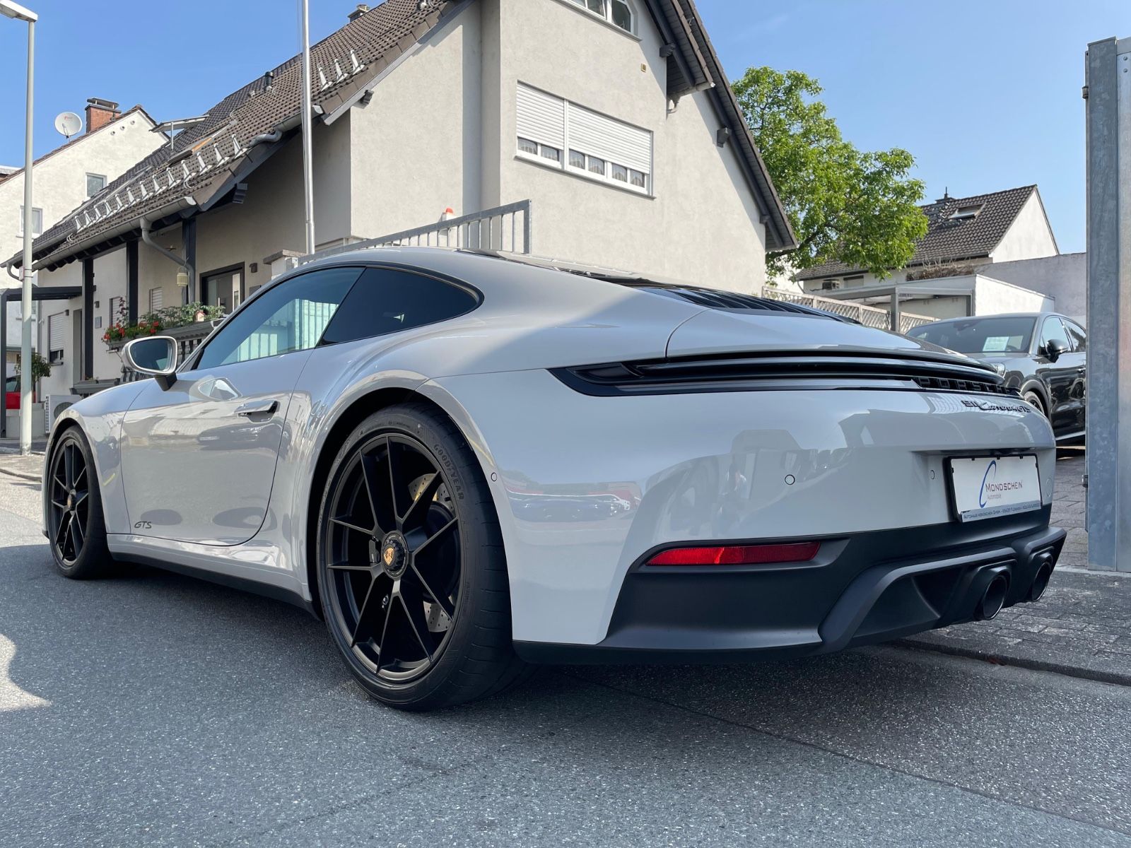 Fahrzeugabbildung Porsche 992 911 4 GTS Coupe Facelift |Lift|SportDesign|