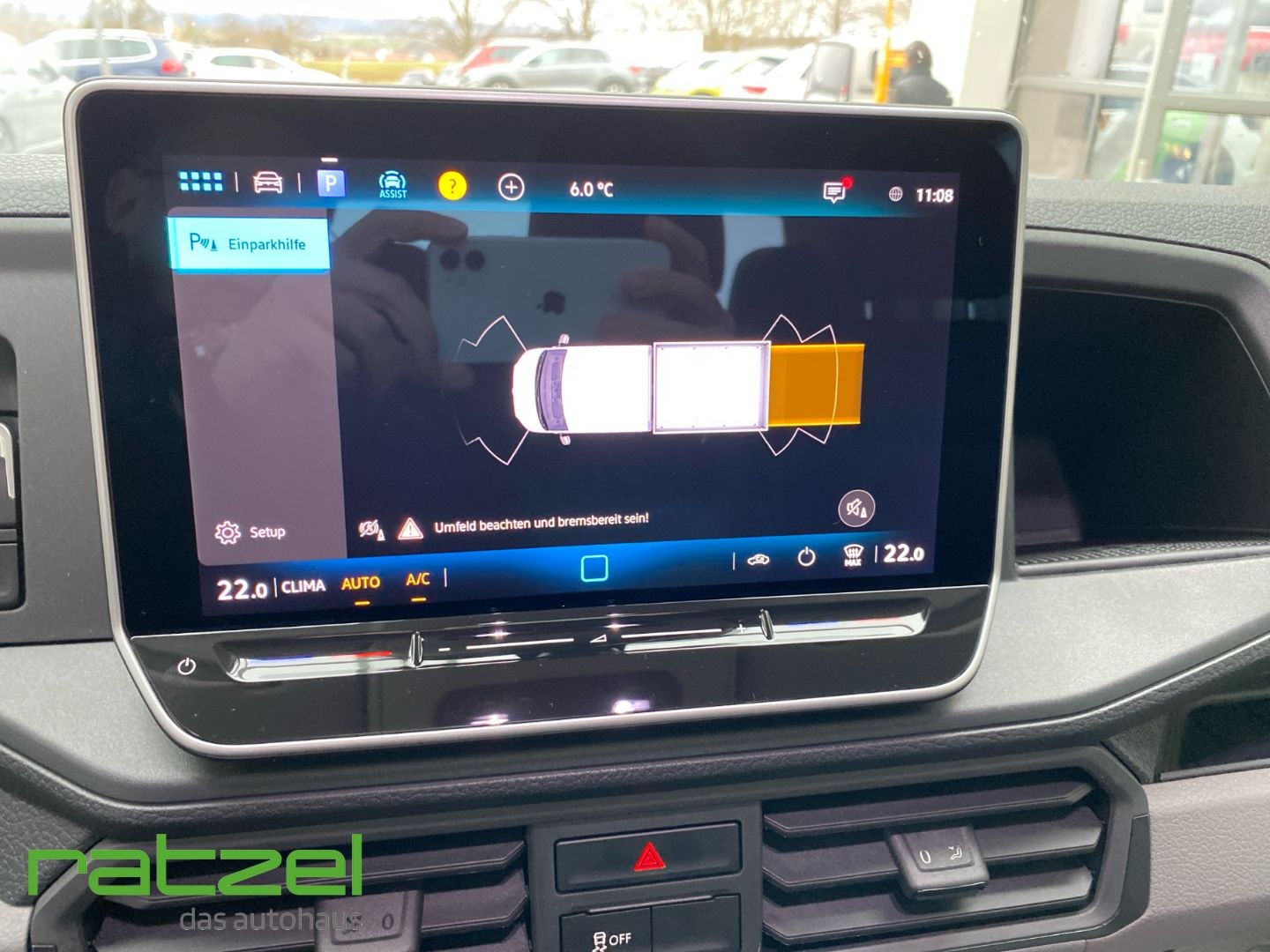 Fahrzeugabbildung Volkswagen Crafter 35 Pritsche DoKa Allwetter+AHK+Klima