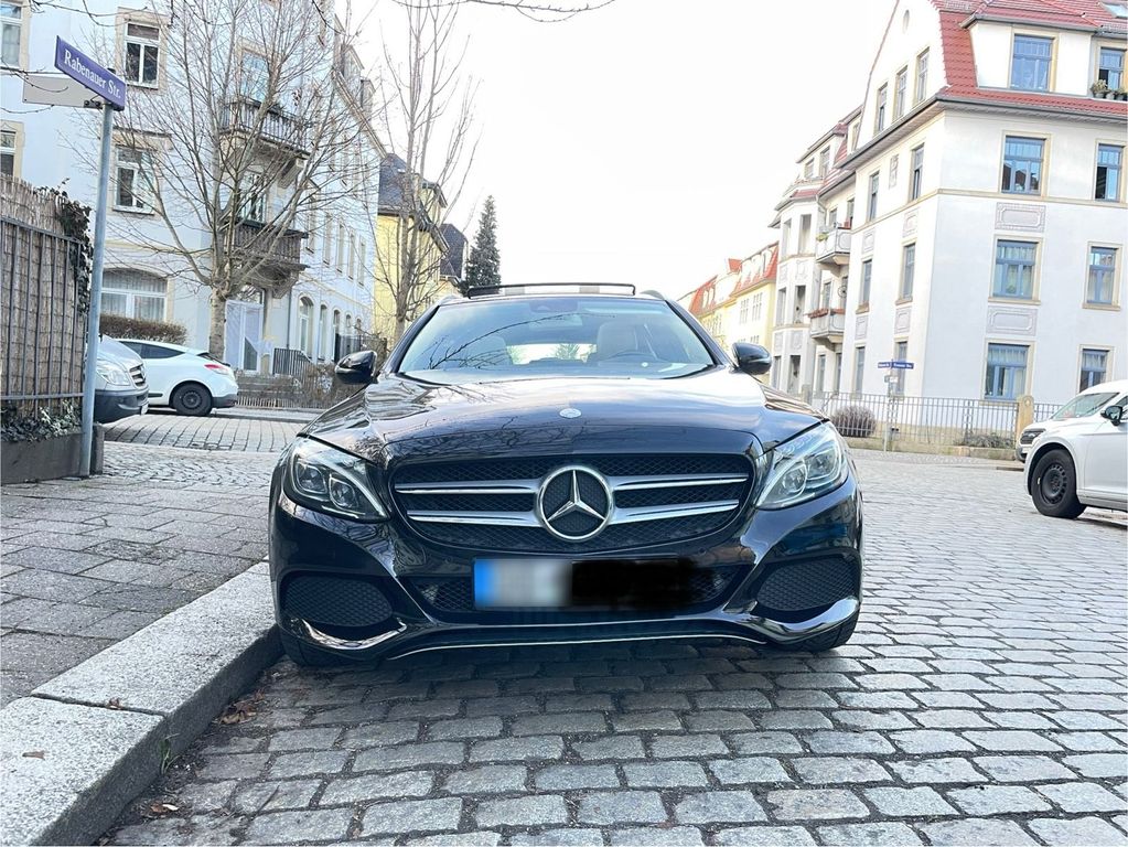 Image of Mercedes-Benz C 220