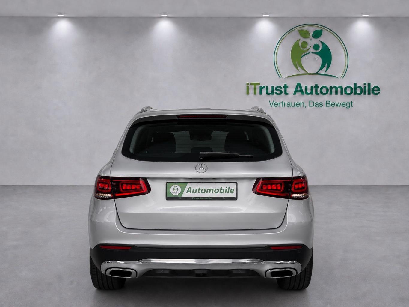 Mercedes-Benz GLC 300d 4Matic 1.HAND MULTIBEAM KAMERA