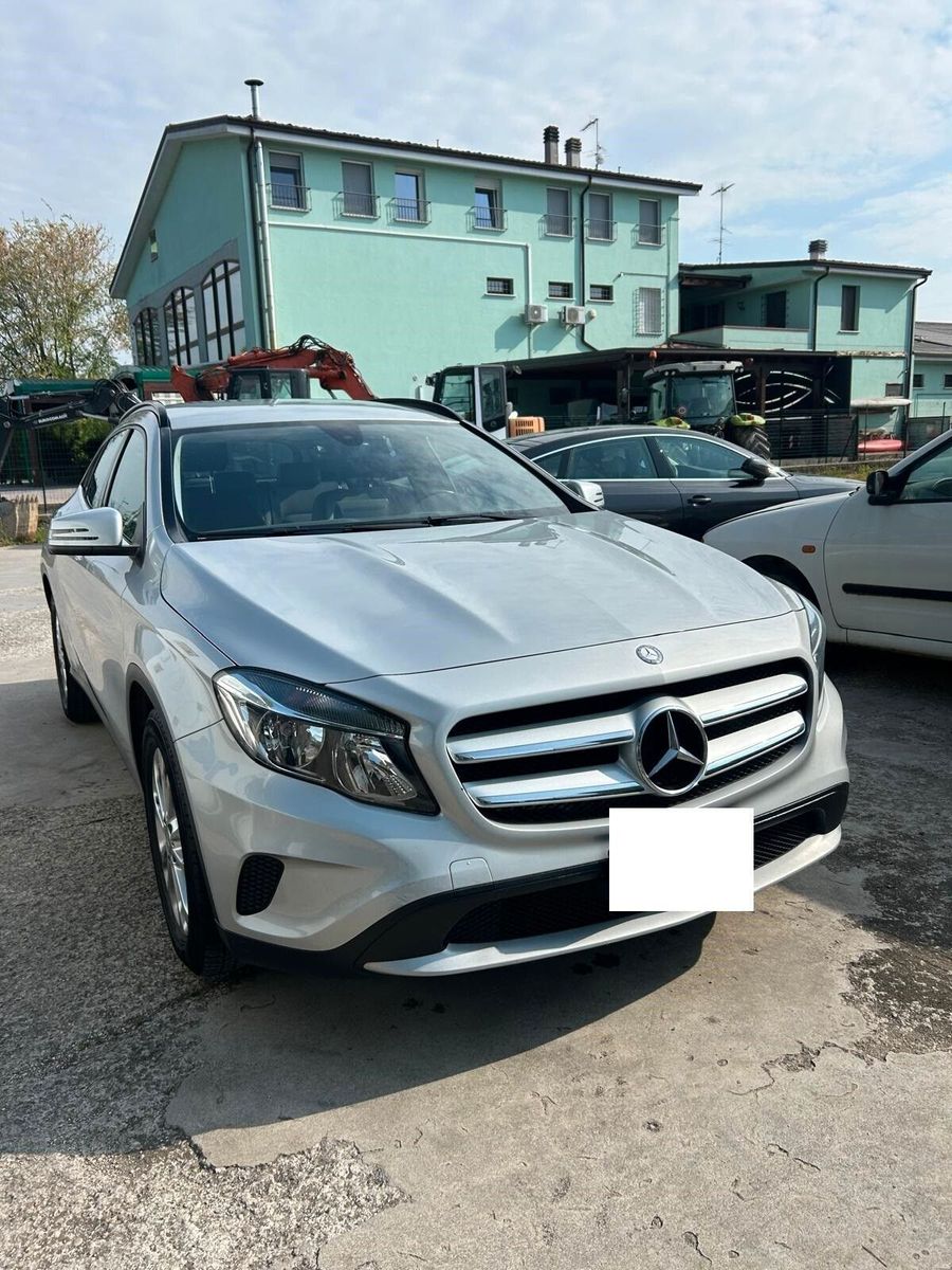 MERCEDES-BENZ Mercedes-benz GLA 180 d Automatic Executive OK N