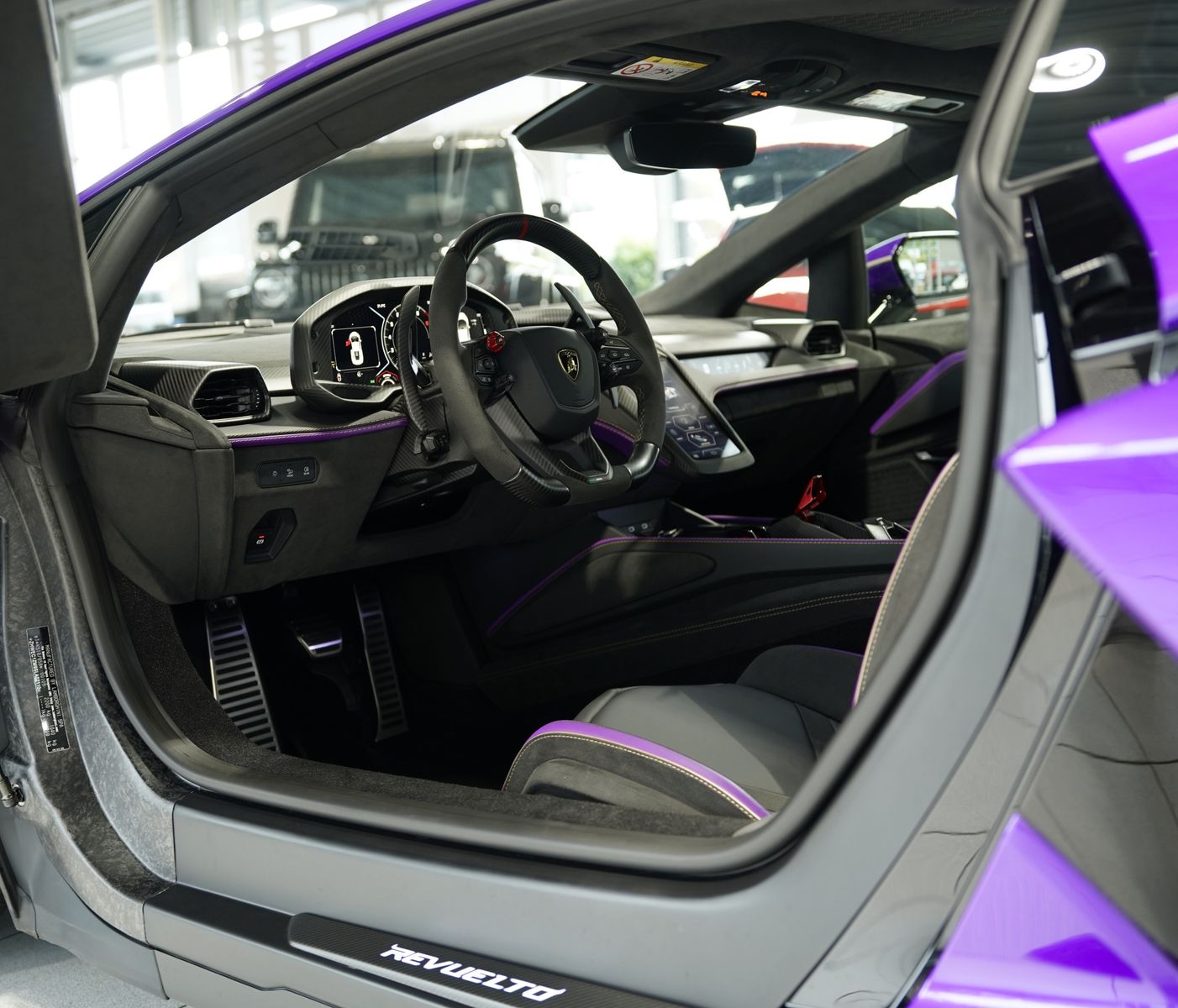 Lamborghini Revuelto