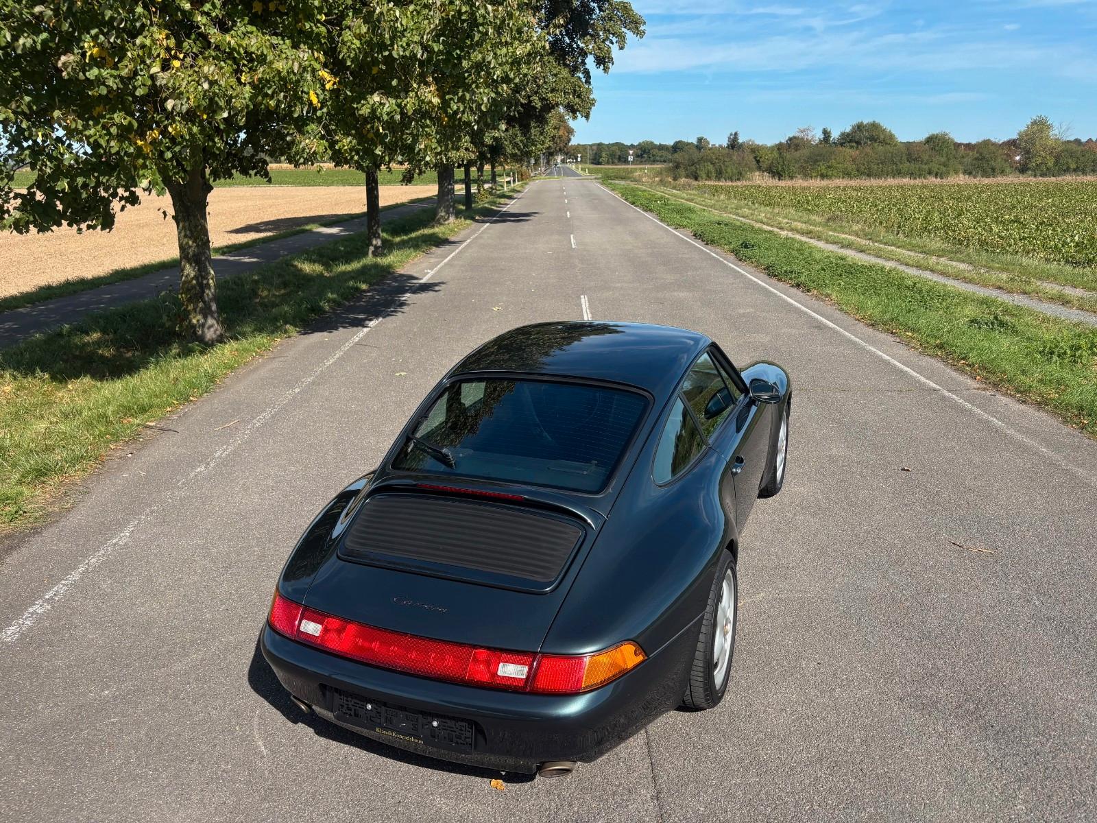 Porsche 993 Carrera Coupé Tiptronic