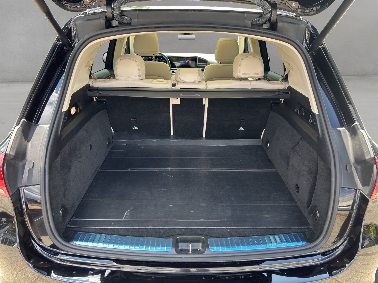 Fahrzeugabbildung Mercedes-Benz GLE 350 de 4M AMG Burm. DISTRO Massage PANO 360°