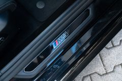 BMW M5 Limousine/ DRIVING PROF. / COMFORT PAKET/ B&W BMW M5 Limousine/ DRIVING PROF. / COMFORT PAKET/ B&W