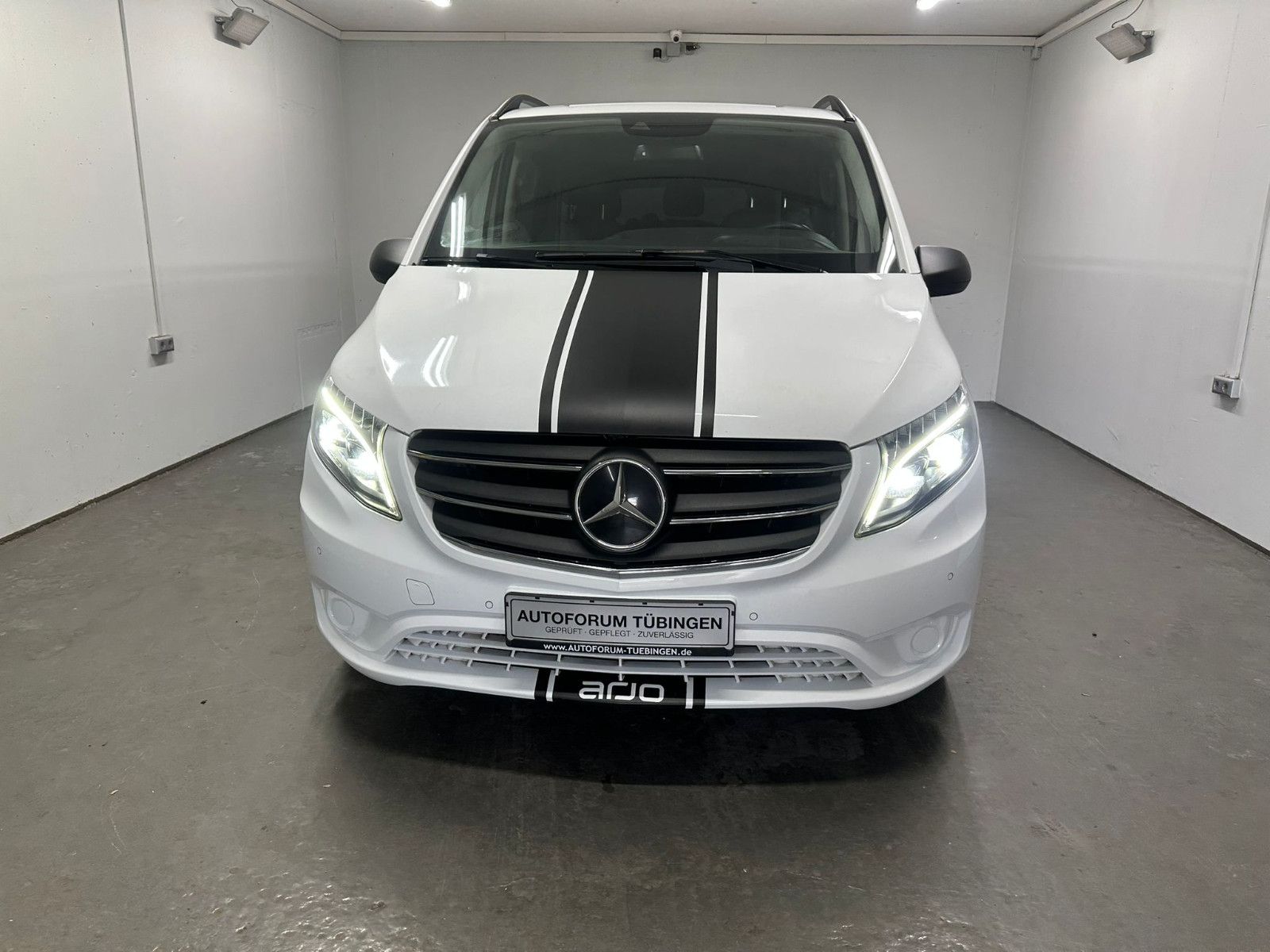 Fahrzeugabbildung Mercedes-Benz Vito 119CDI Tourer Lang EDITION*DISTRO*AHK*LED*