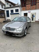 Mercedes-Benz Mercedes C 180 Kompressor Coupé - Mercedes-Benz C 180 aus 2005: Kompressor
