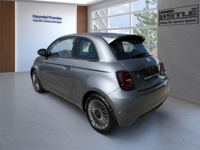 Fahrzeugabbildung Fiat 500 e Basis +NAVI+KLIMA+RFK+SHZ+CARPLAY+PDC+DAB+