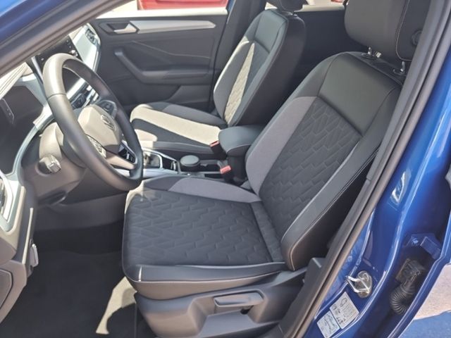 Fahrzeugabbildung Volkswagen T-Roc 1.5 TSI GOAL LED-PLUS AHK KAMERA SHZ NAVI