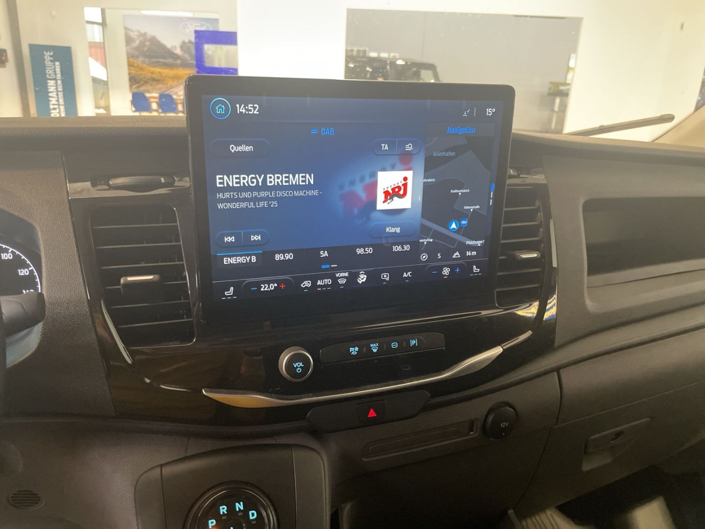 Fahrzeugabbildung Ford Transit Kasten E 350 L3 Trend Elektrom. Navi Kli