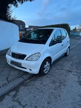 Mercedes-Benz Mercedes A140 A-Klasse W168 Benzin, Automa... - Mercedes-Benz A 140 in Wuppertal