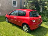 Renault Clio Dynamique 1.2 16V 75 Renault Eco2 Dynamique - Renault Clio: Dynamique 16v