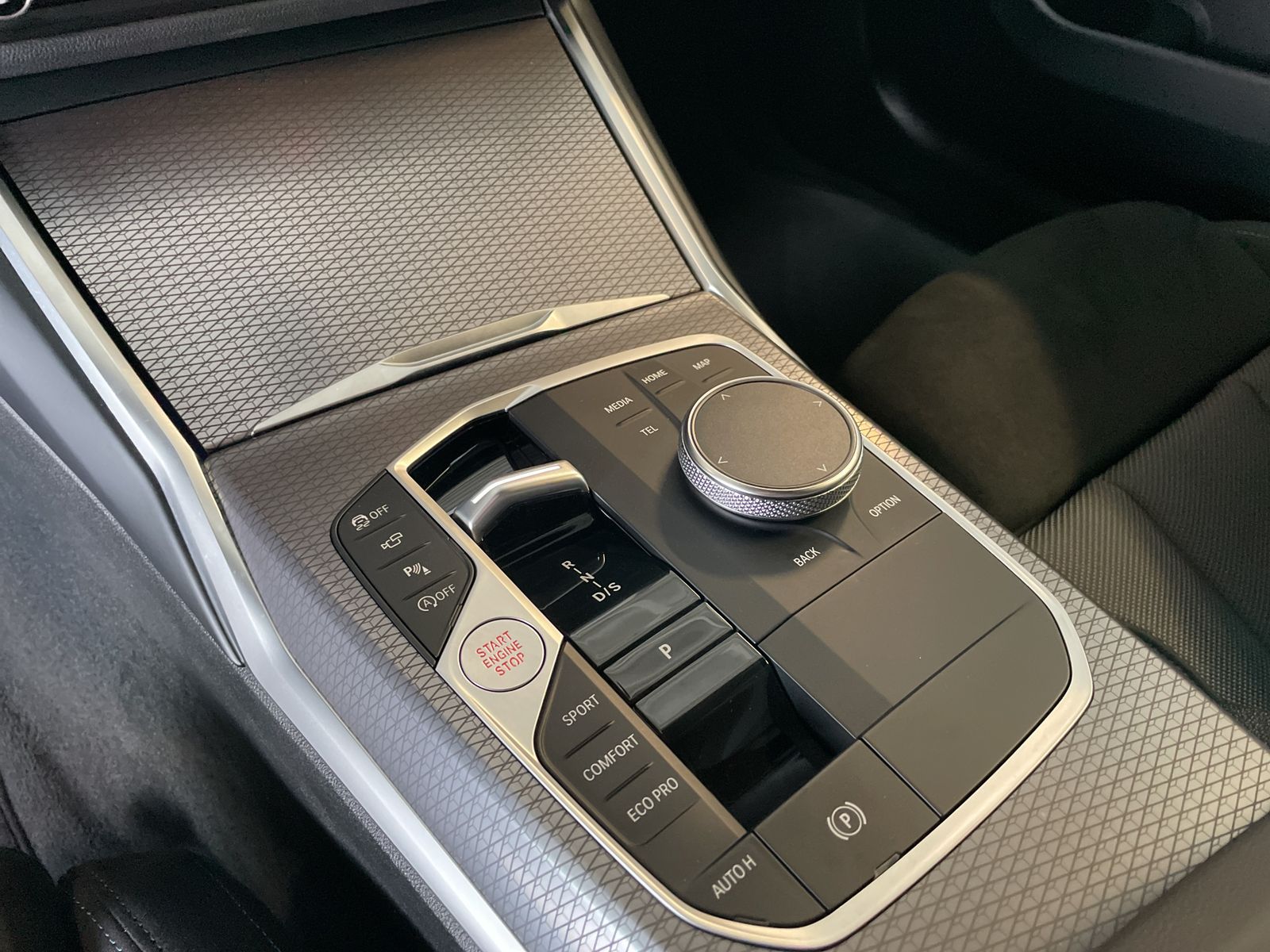 BMW 320 - Bild 17