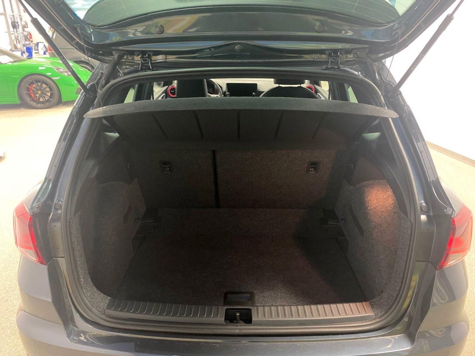 Fahrzeugabbildung SEAT Arona 1.5 TSI FR DSG GARANTIE 5+ACC+AHK+Spurwech